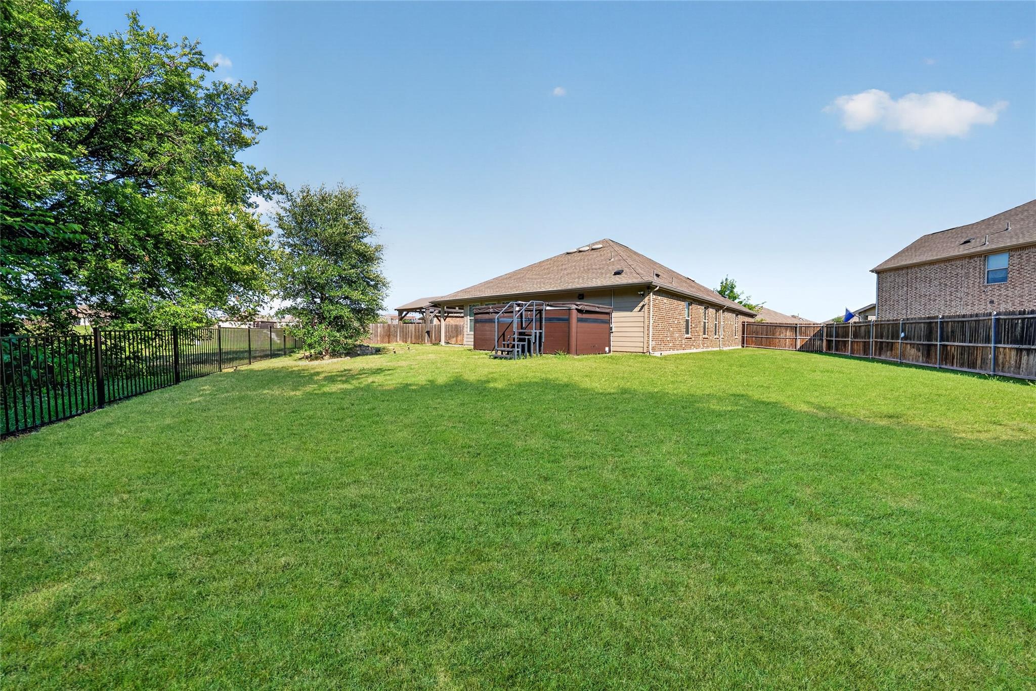 main property photo 35