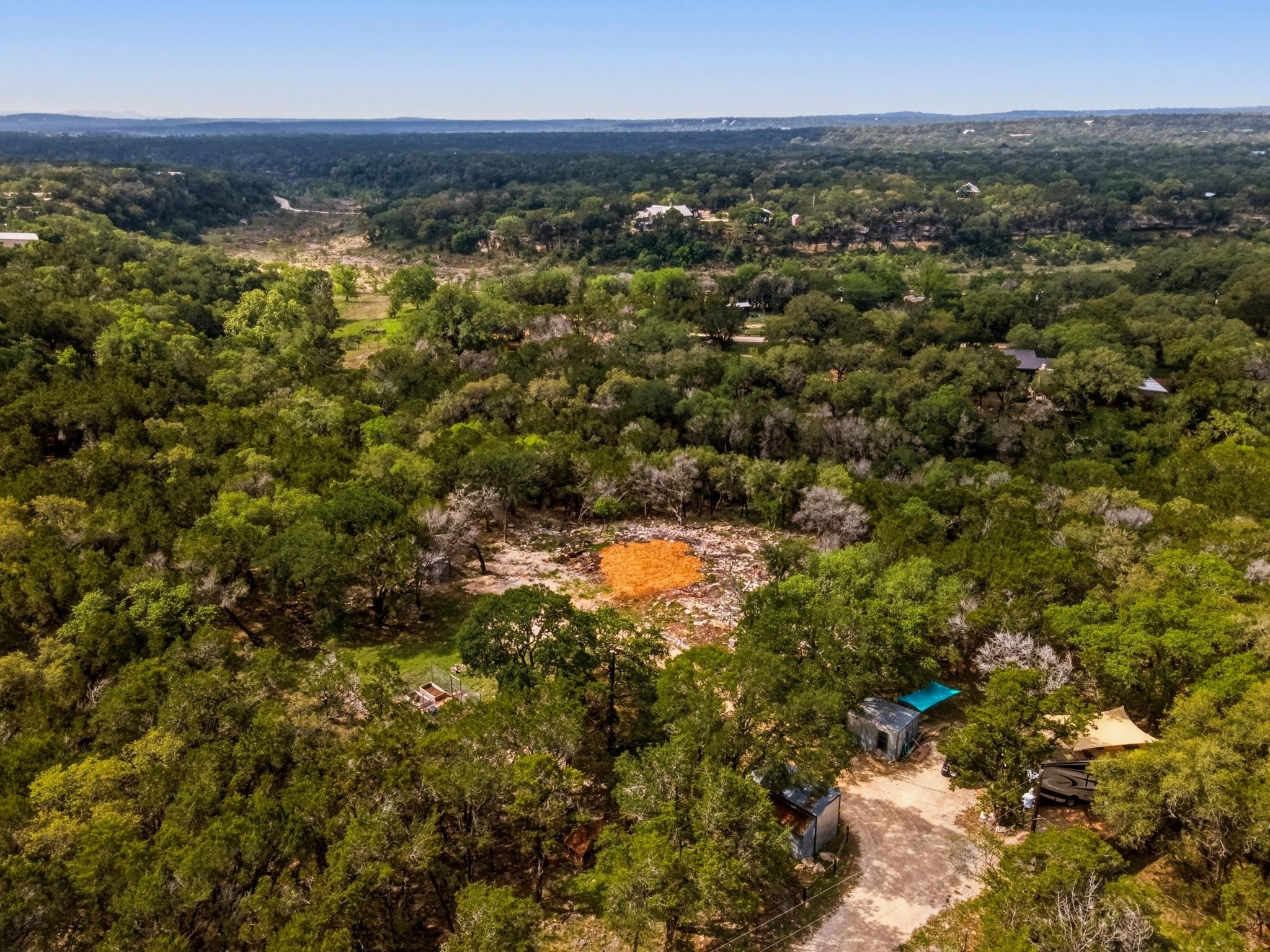 main property photo 30