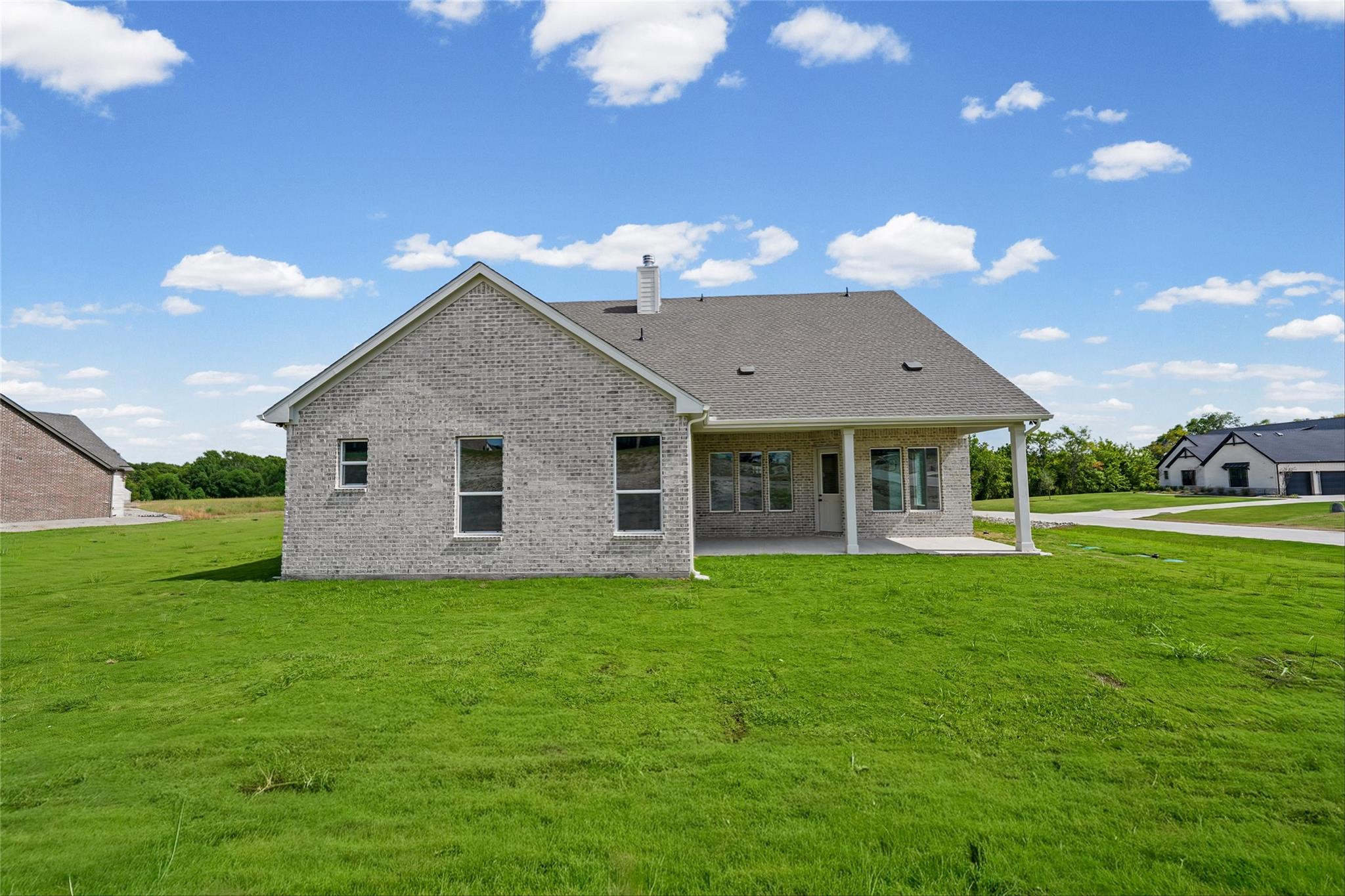 main property photo 35