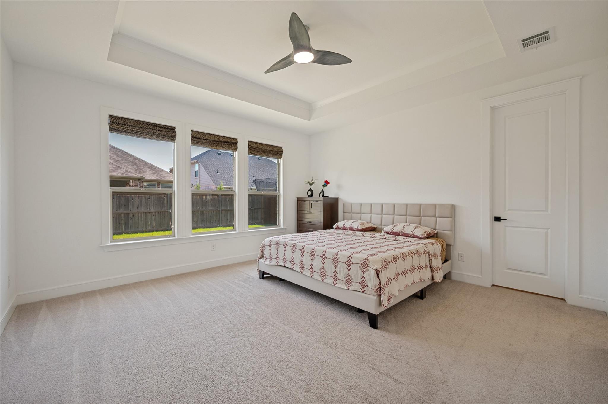 property viewer photo 12