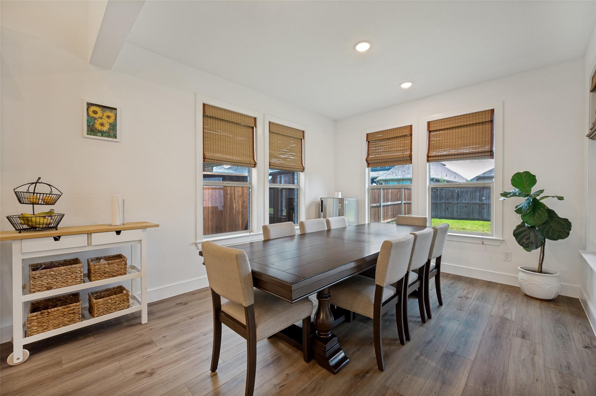 property viewer photo 9