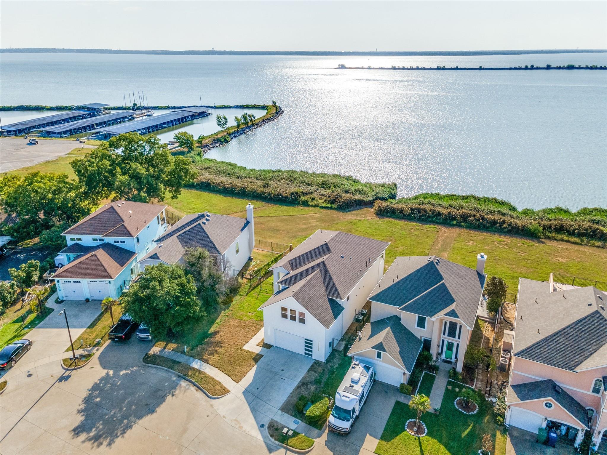 main property photo 25