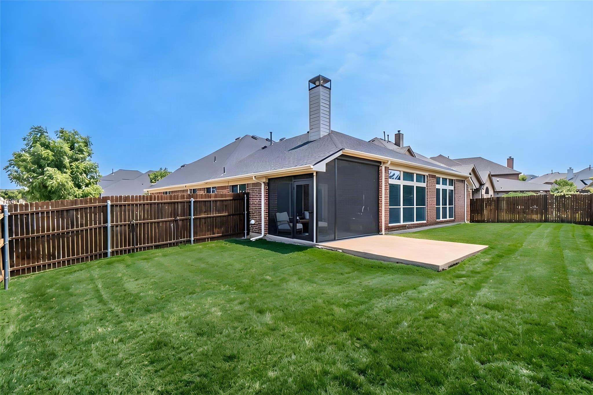 main property photo 26