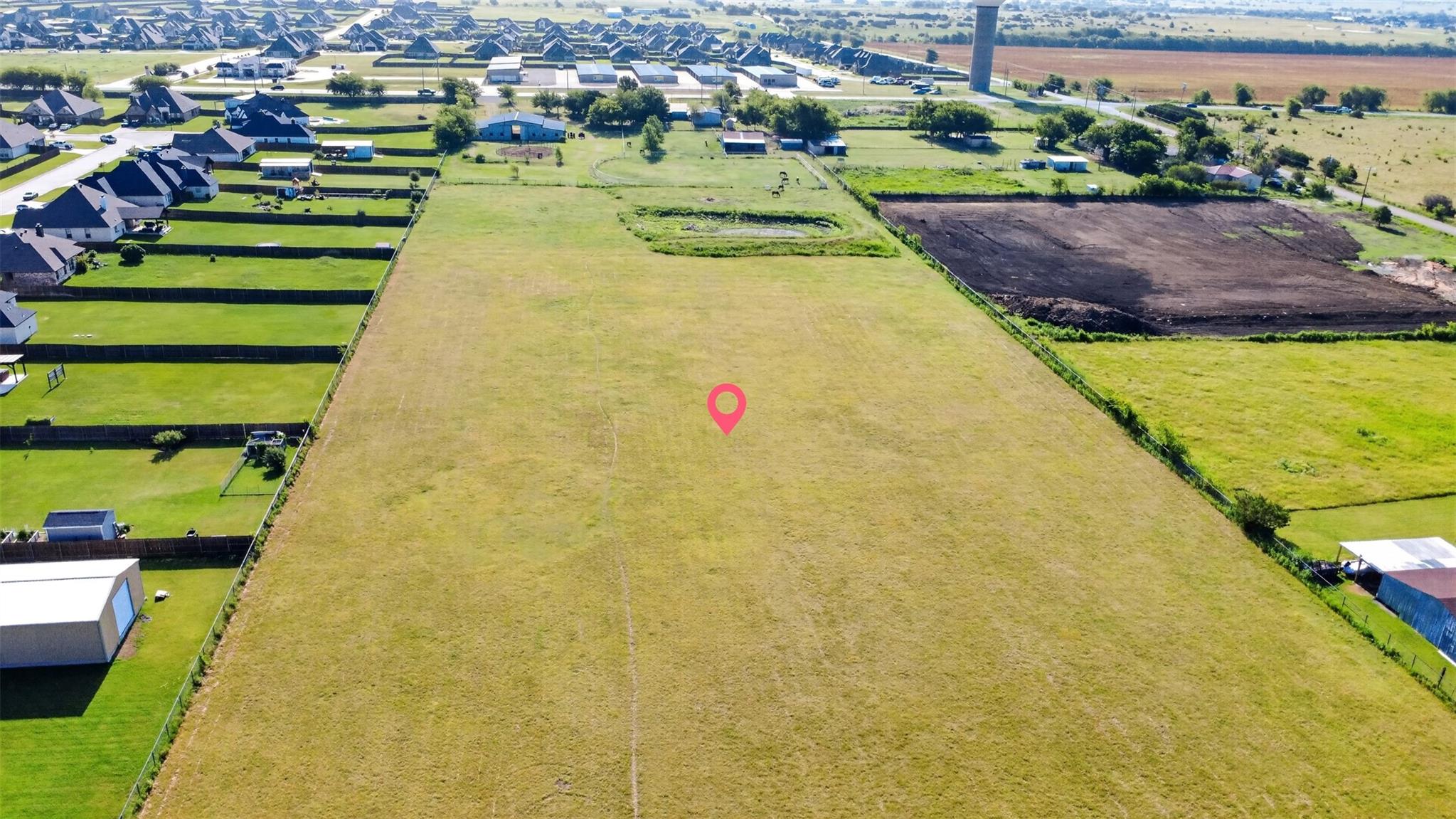 main property photo 14