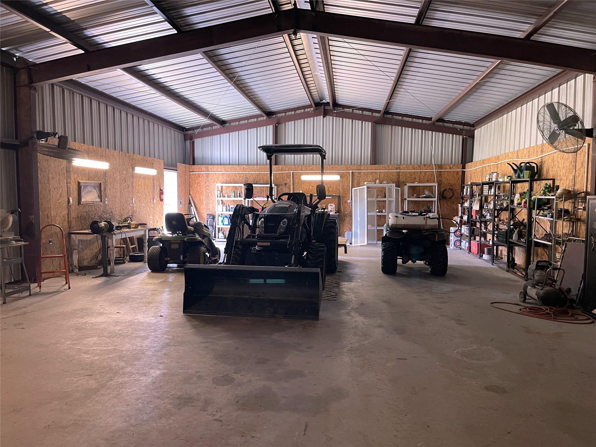 main property photo 23