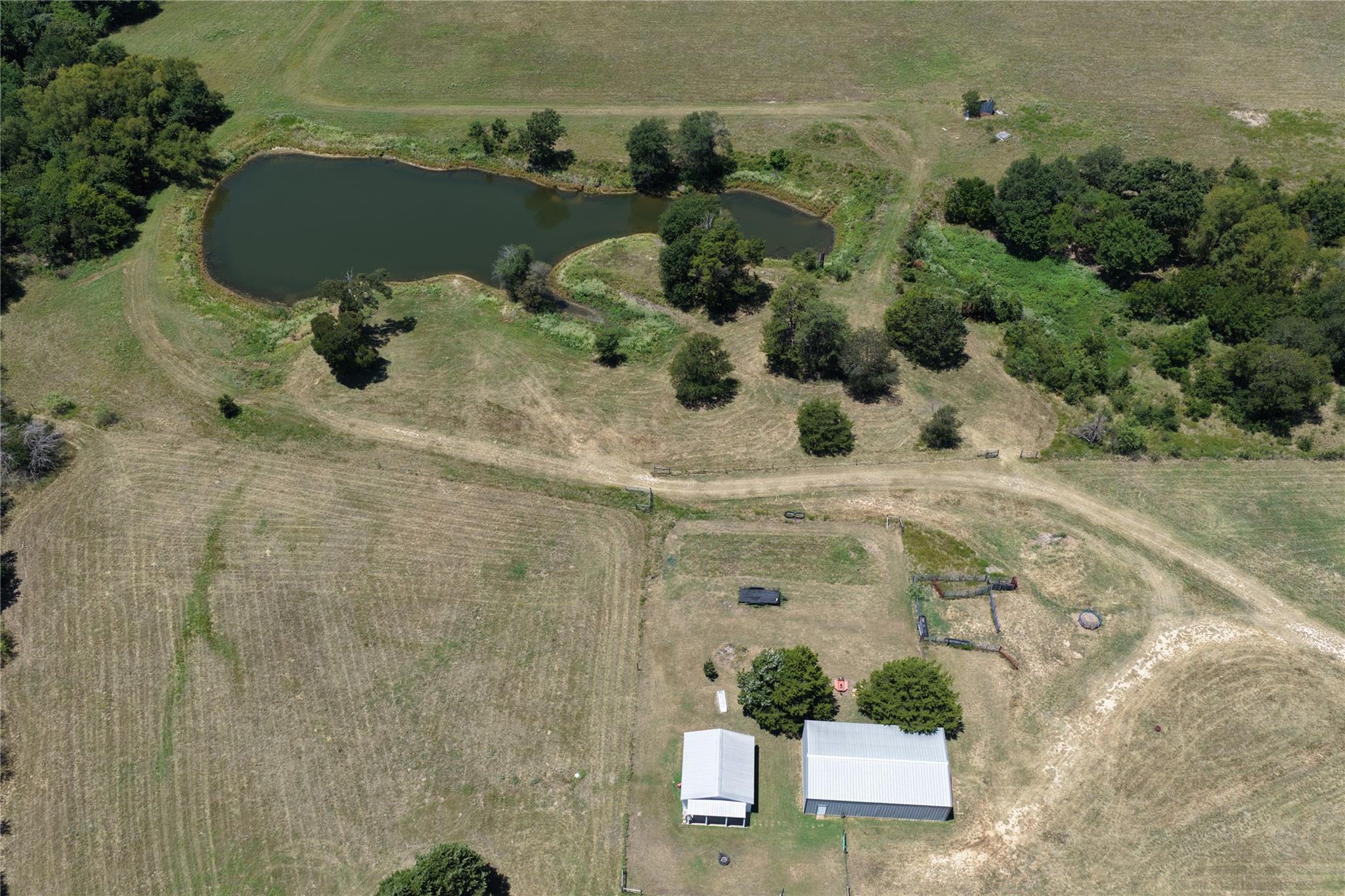 main property photo 32
