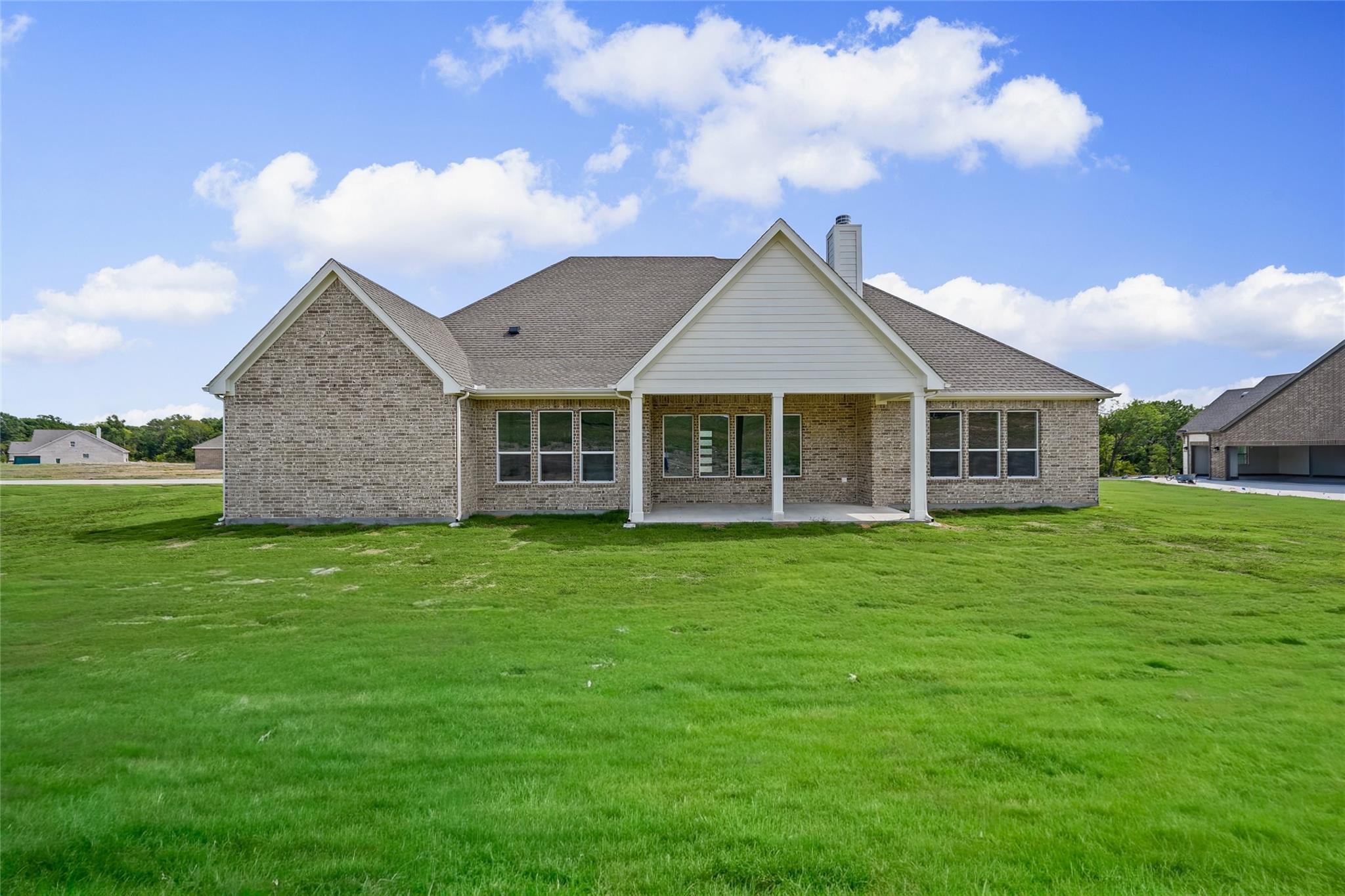 main property photo 33