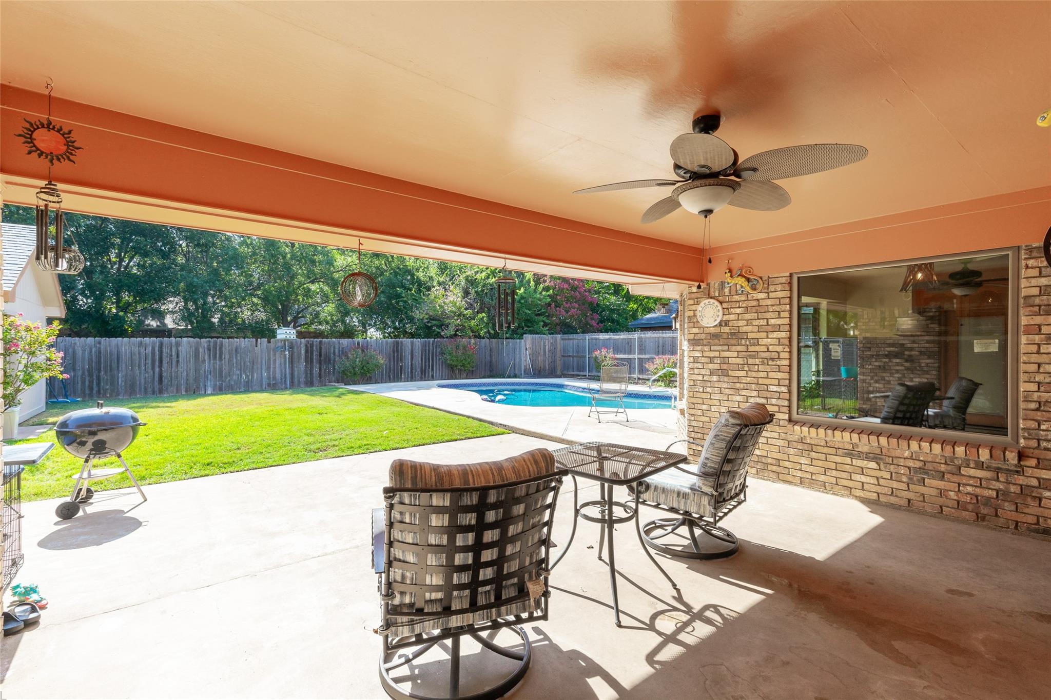 main property photo 32