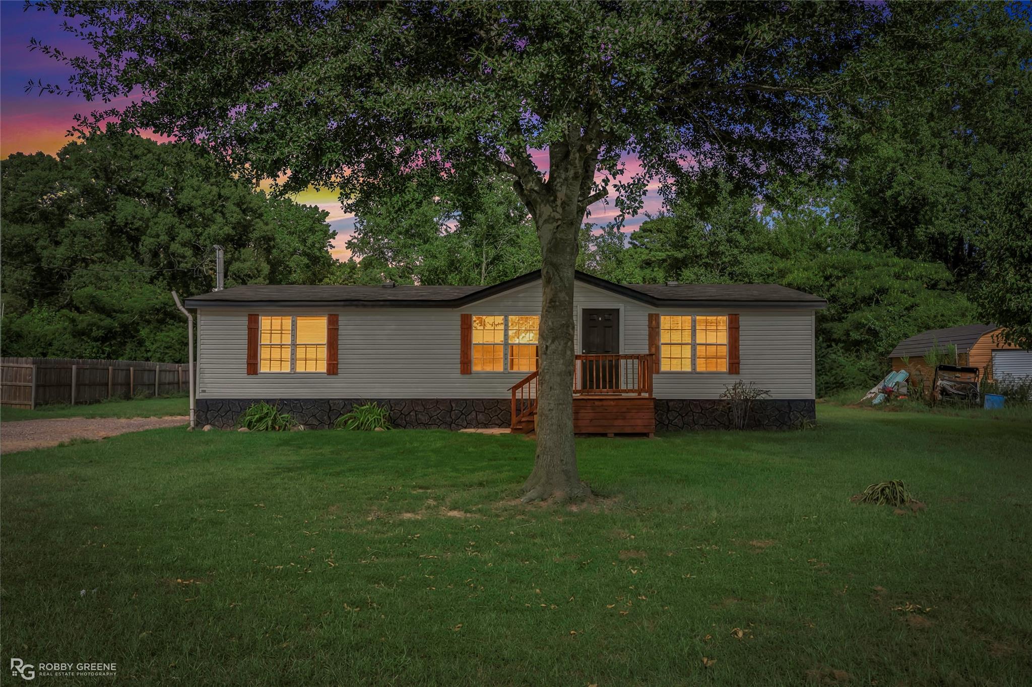 main property photo 0