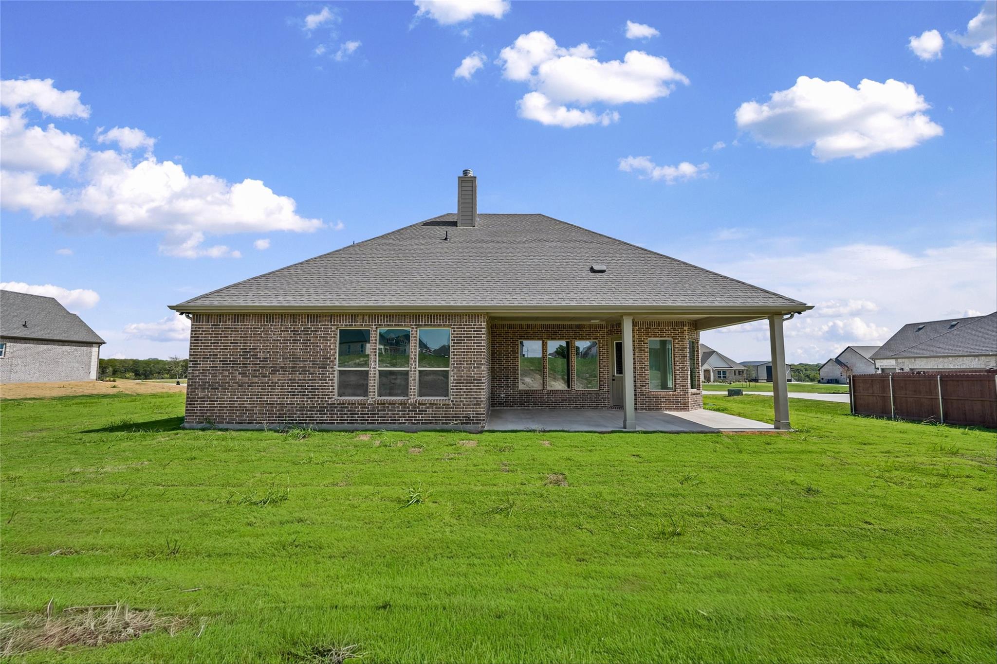 main property photo 36