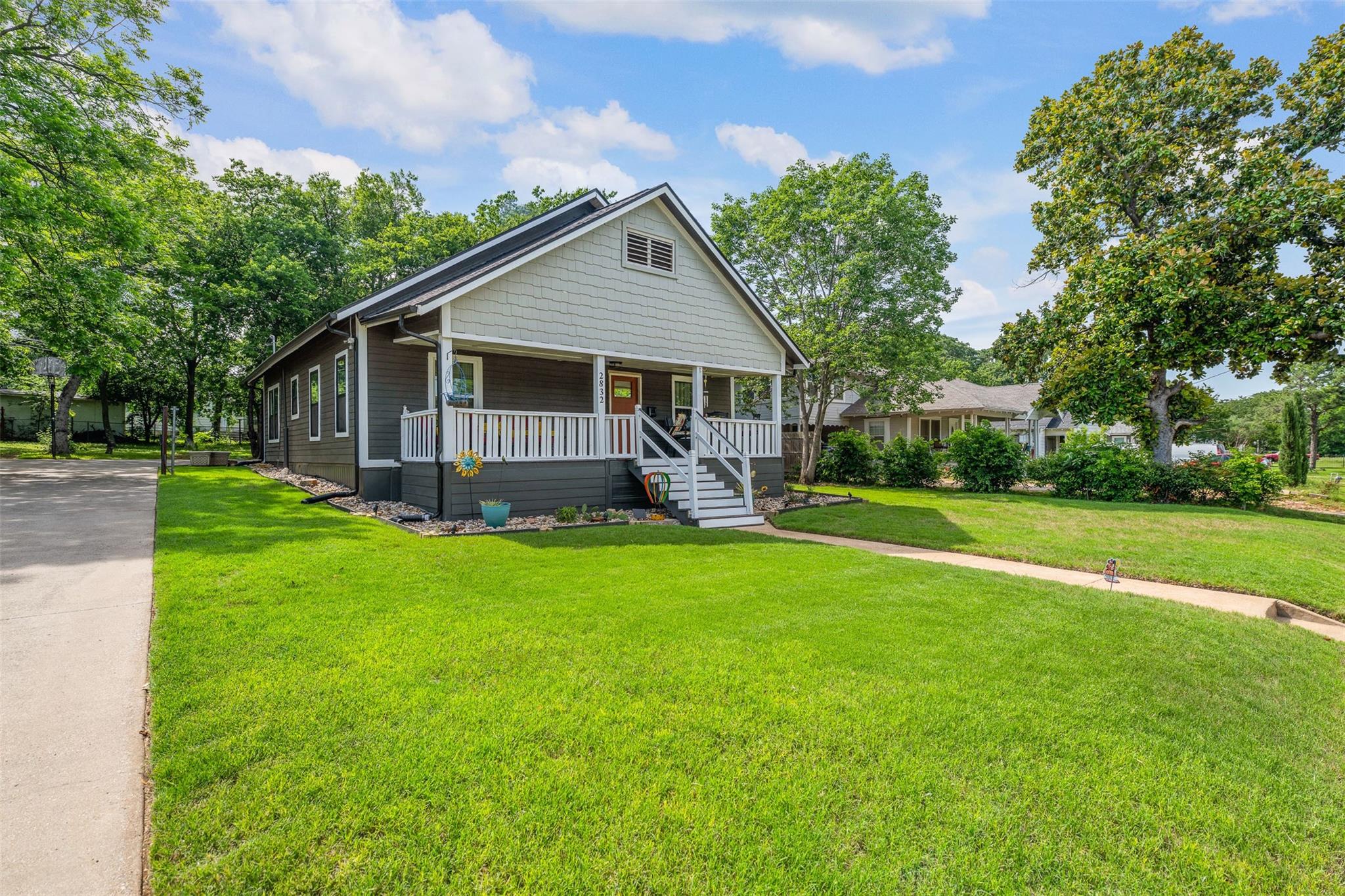 main property photo 26