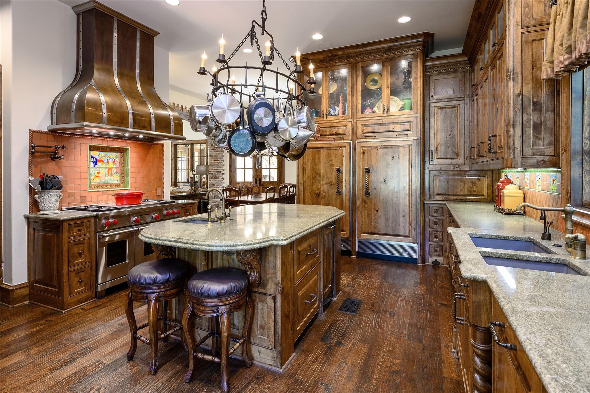 main property photo 15