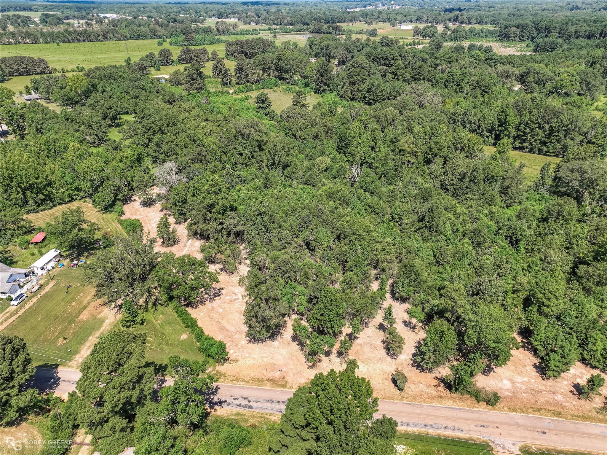 main property photo 14