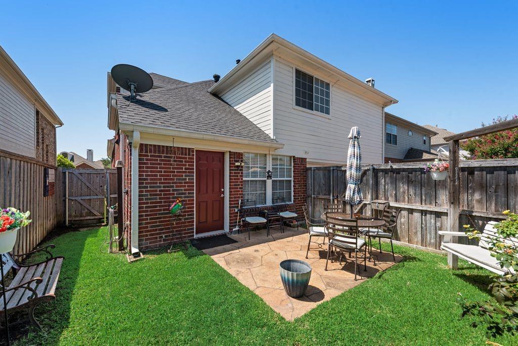 main property photo 25