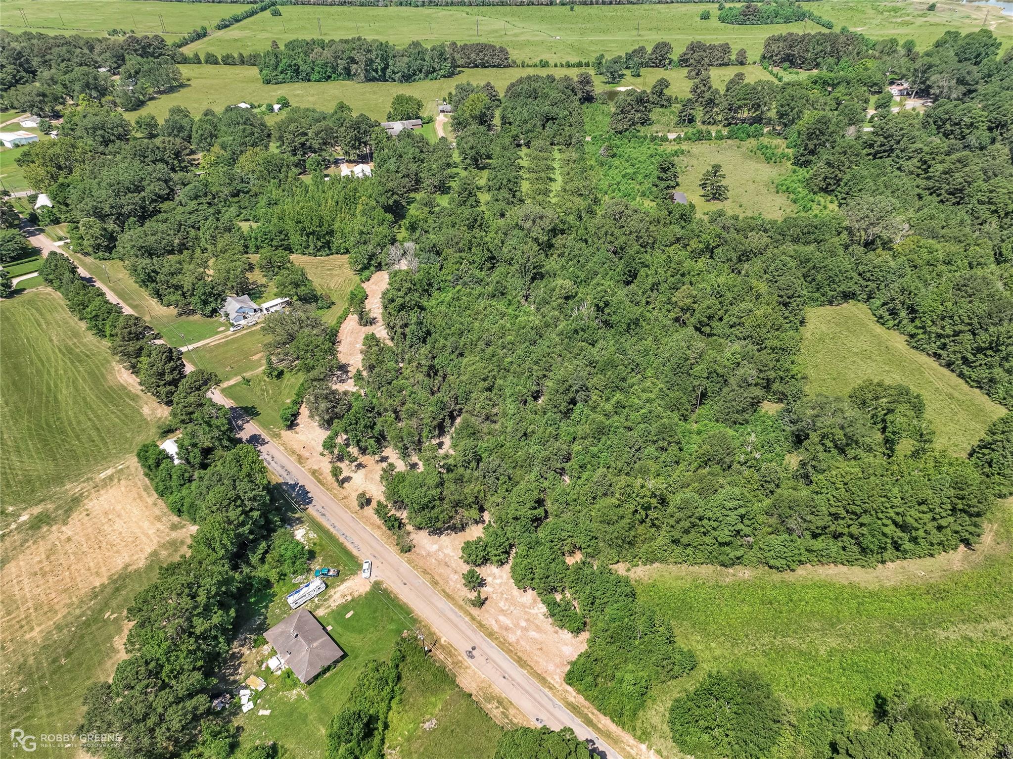 main property photo 10
