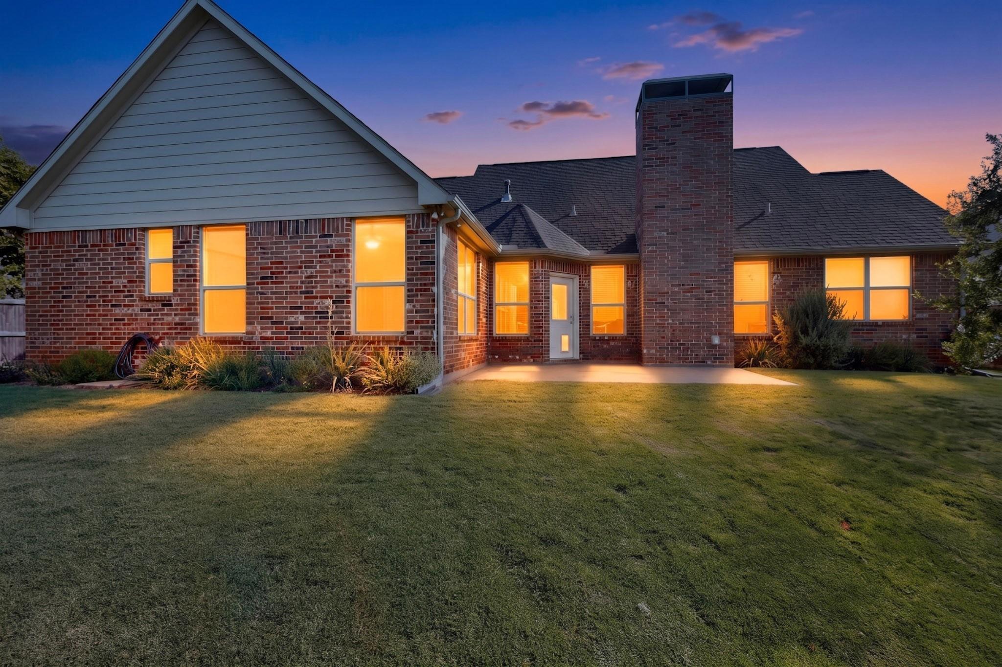 main property photo 29