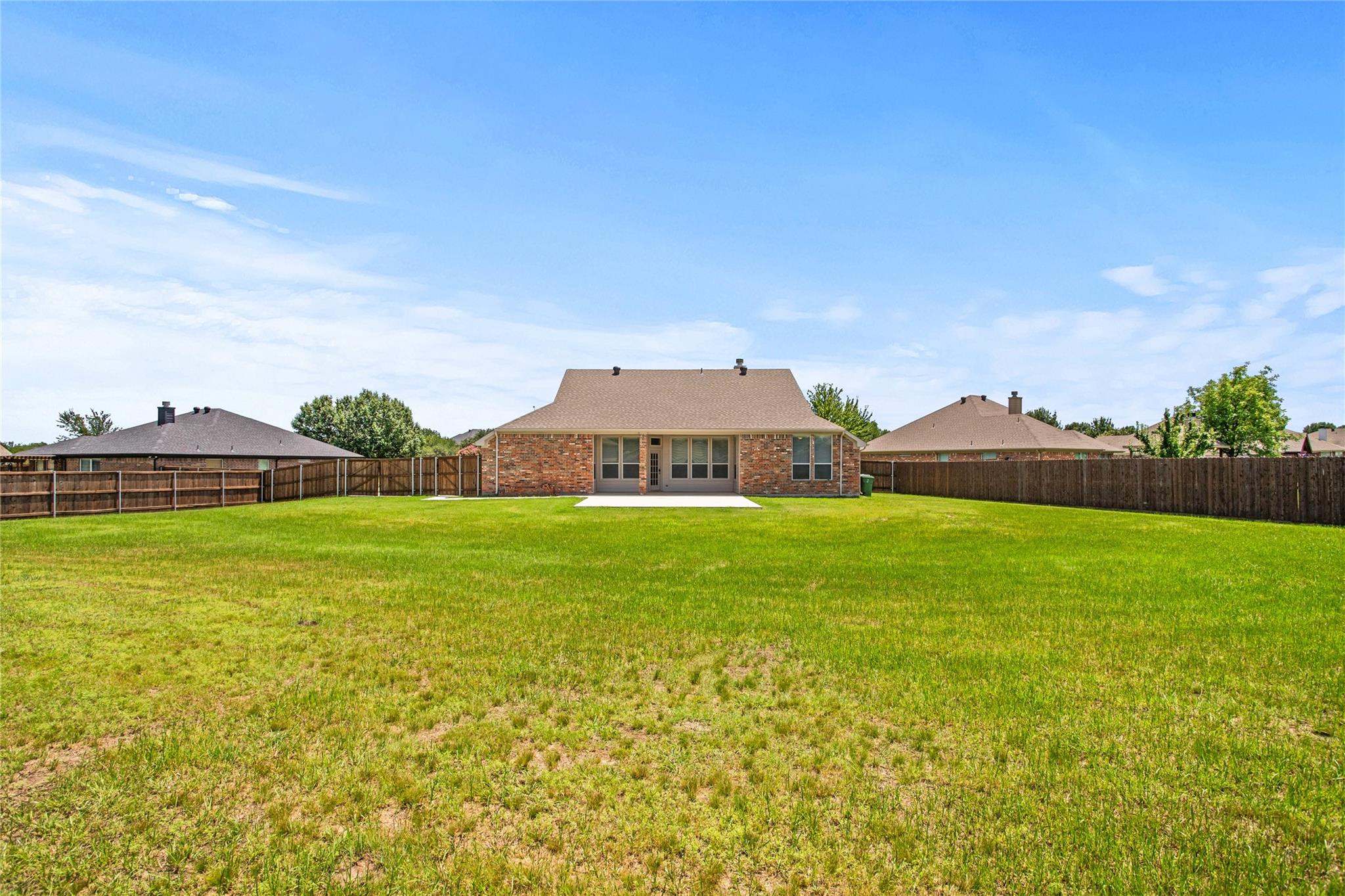 main property photo 34