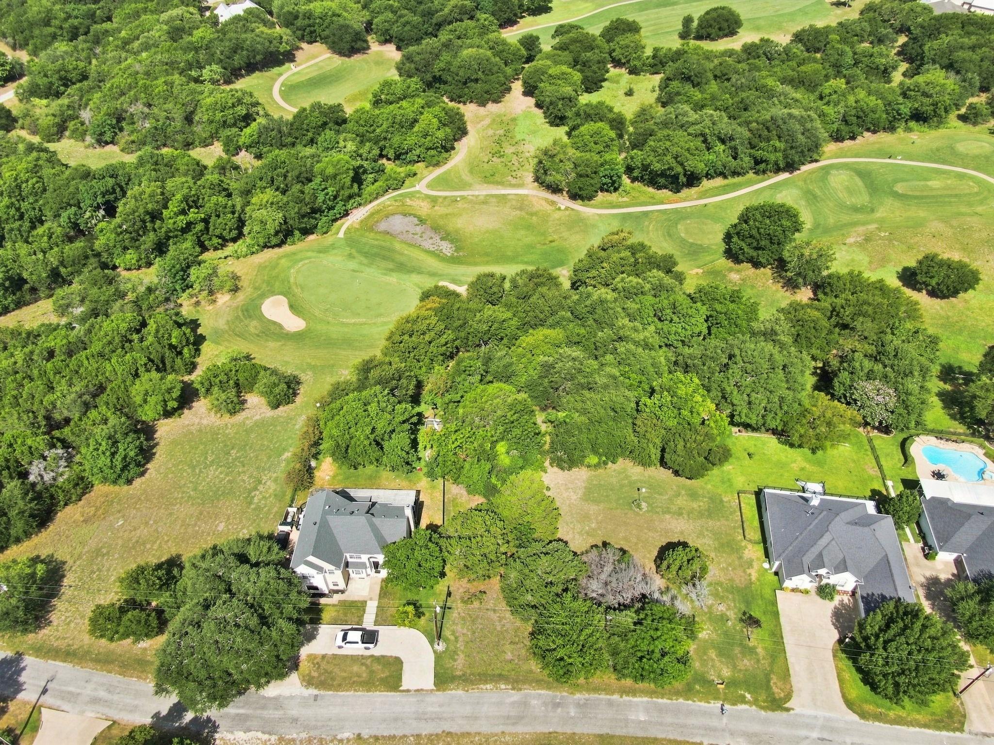 main property photo 13