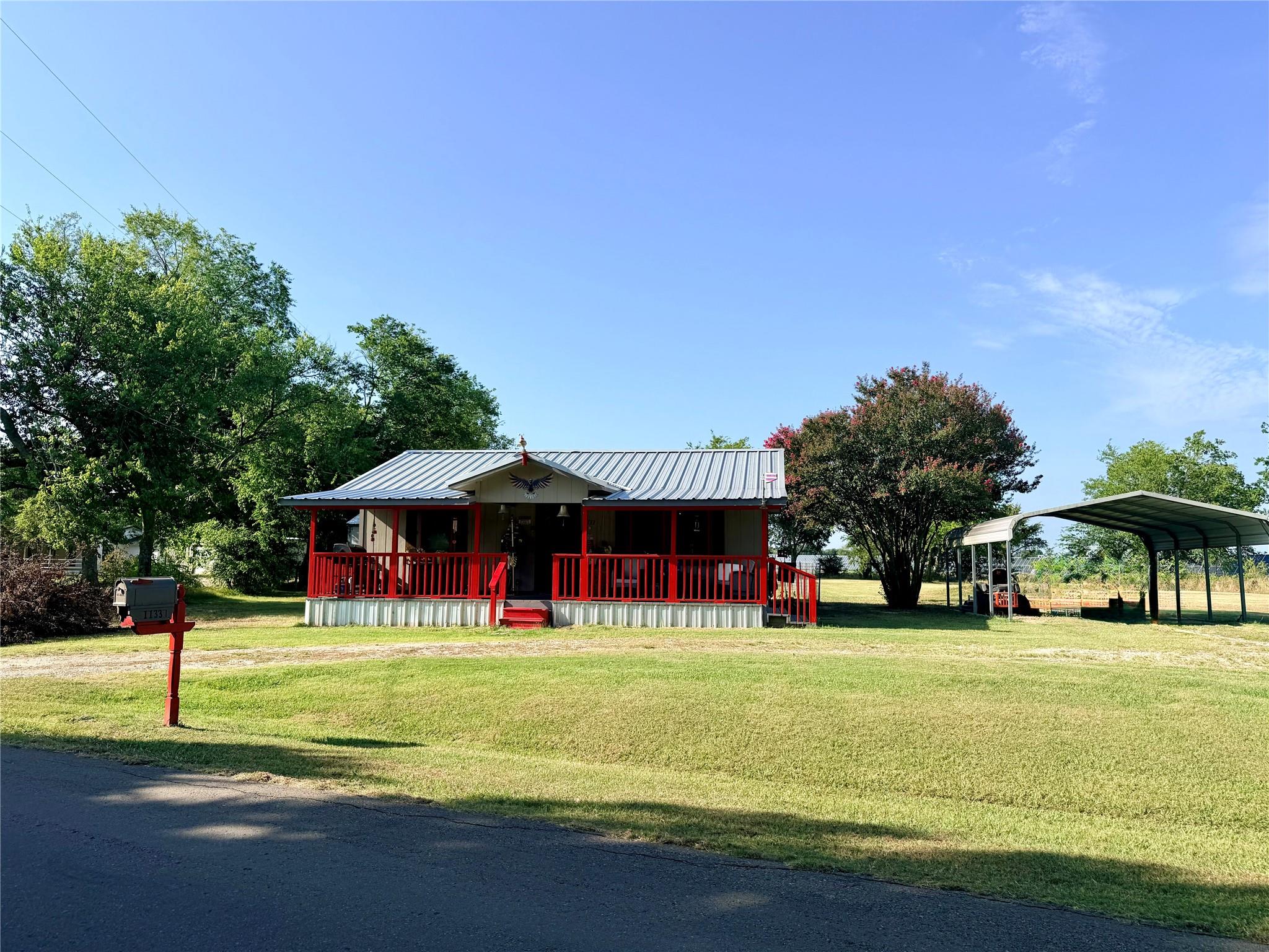 main property photo 1