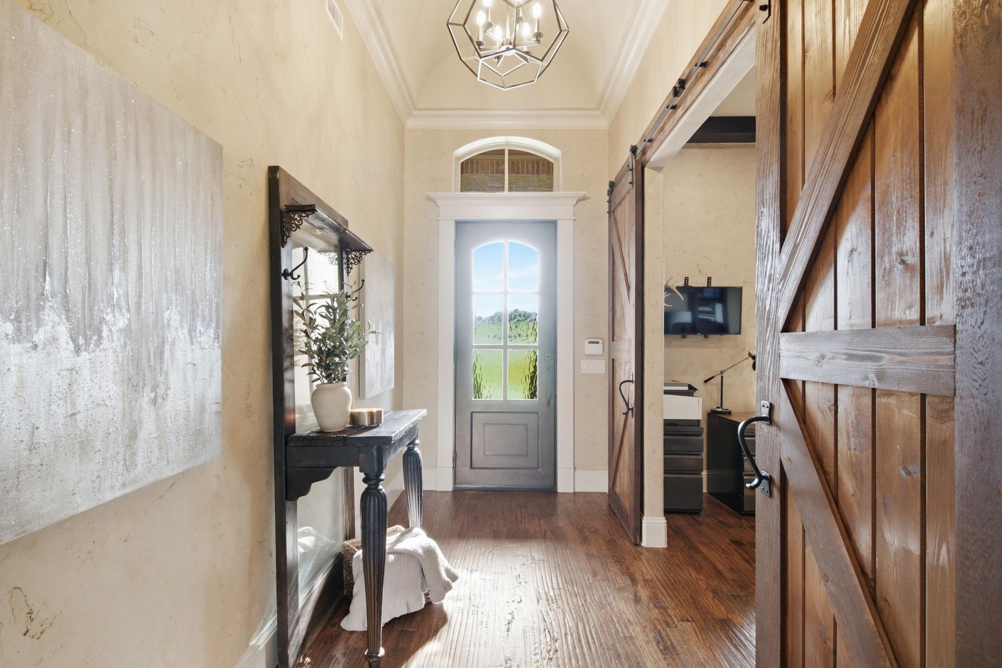 main property photo 17