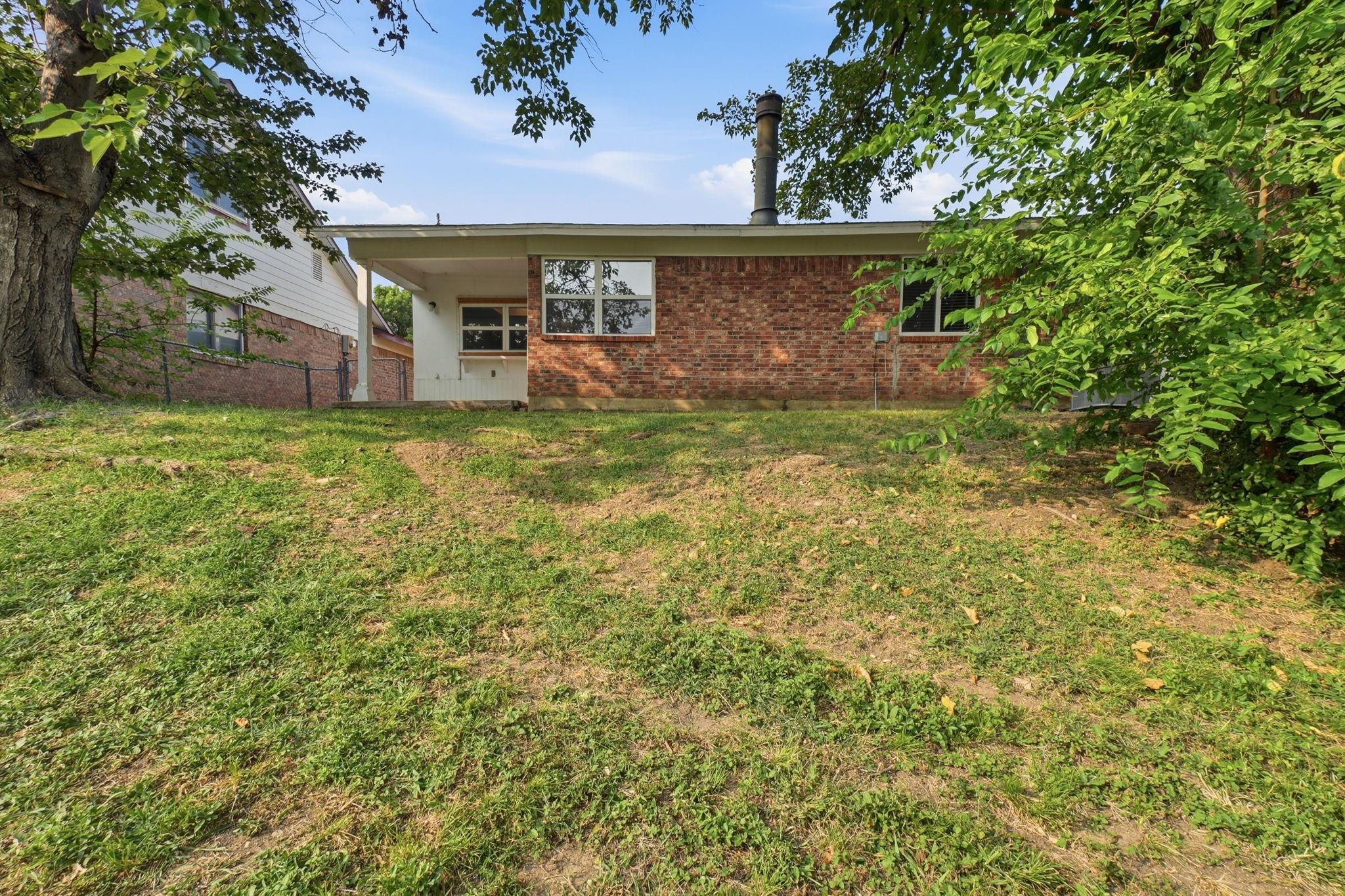 main property photo 35