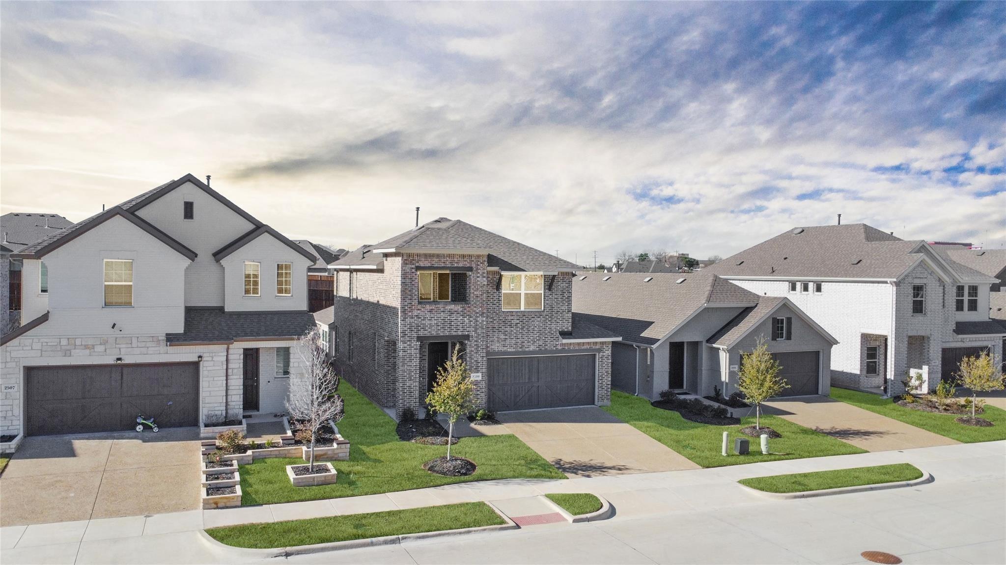 main property photo 28