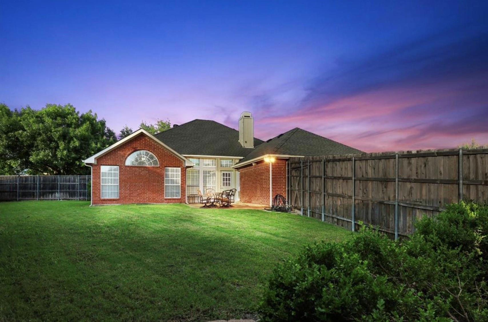 main property photo 18
