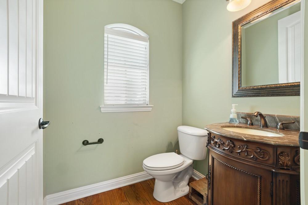 main property photo 17