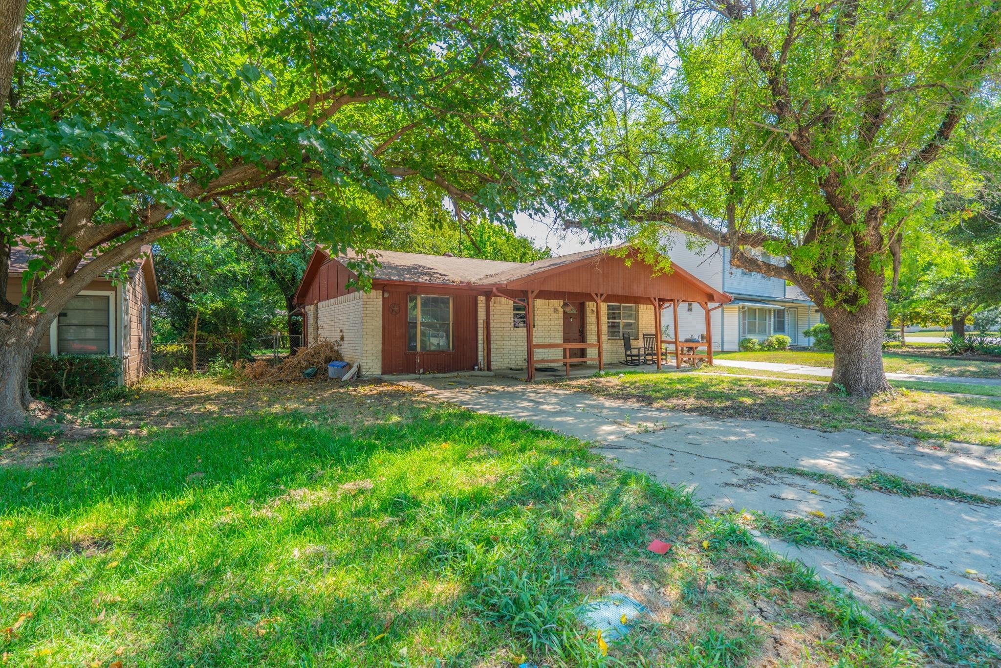 main property photo 19