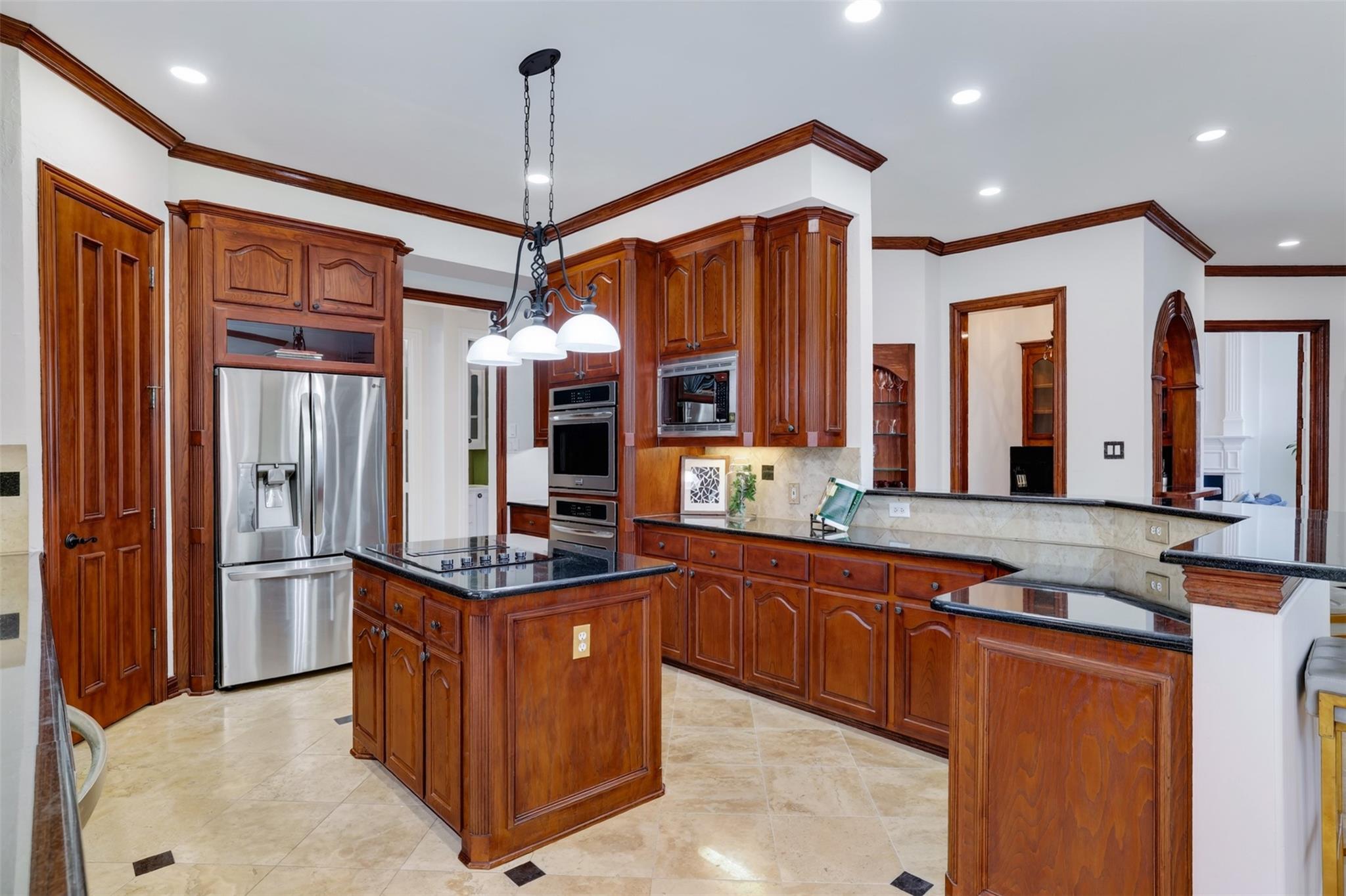 main property photo 20