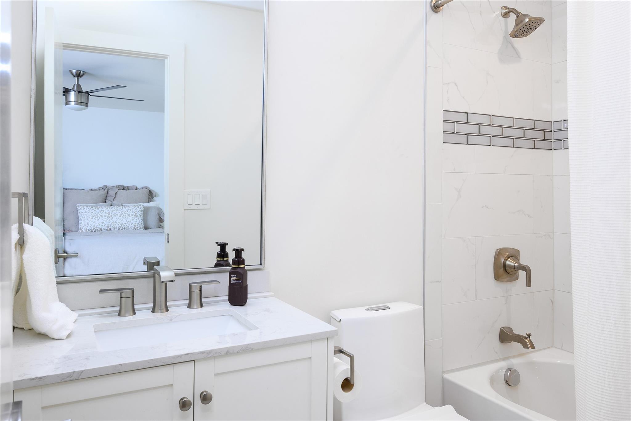 property viewer photo 27