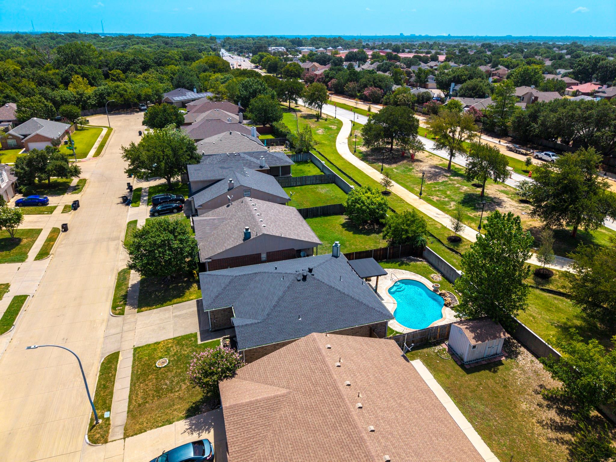 main property photo 21