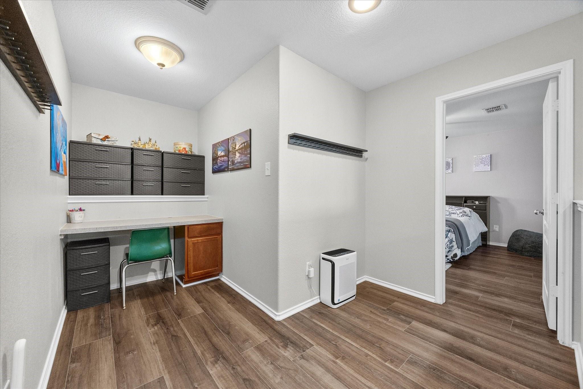 main property photo 22