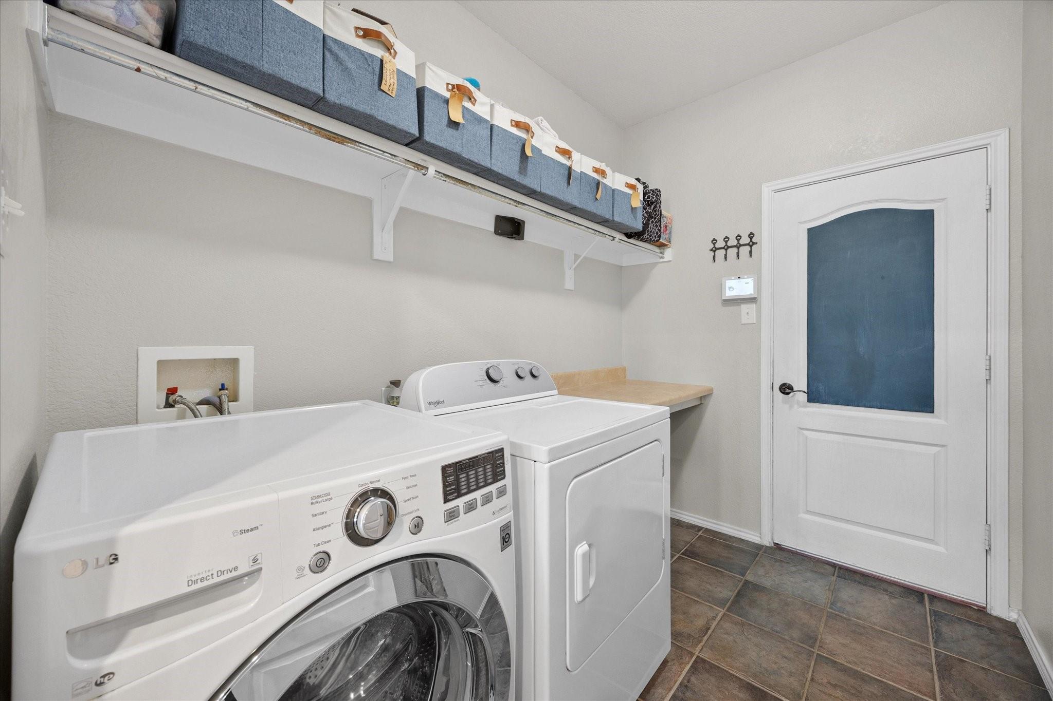 main property photo 25