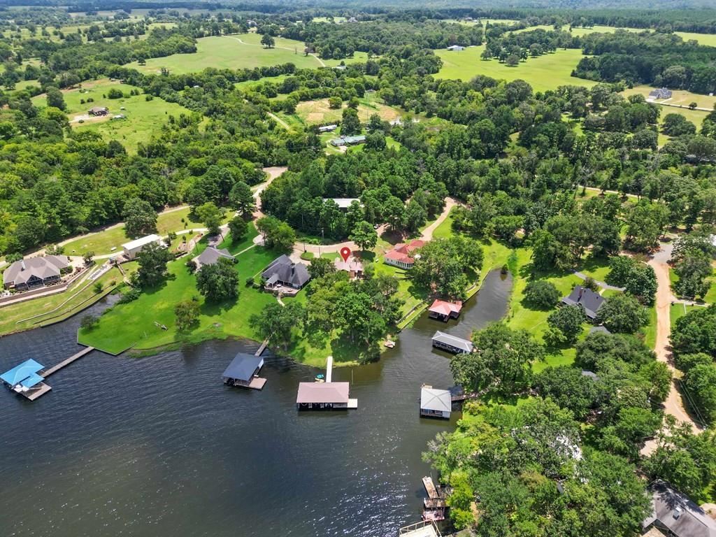 main property photo 11