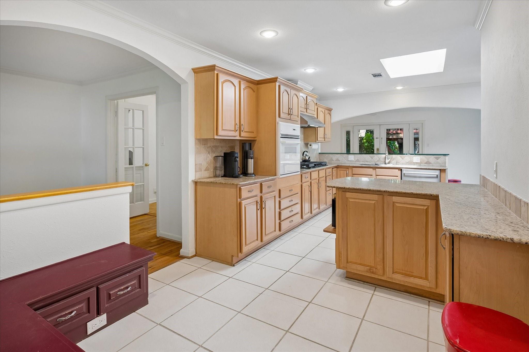 main property photo 15