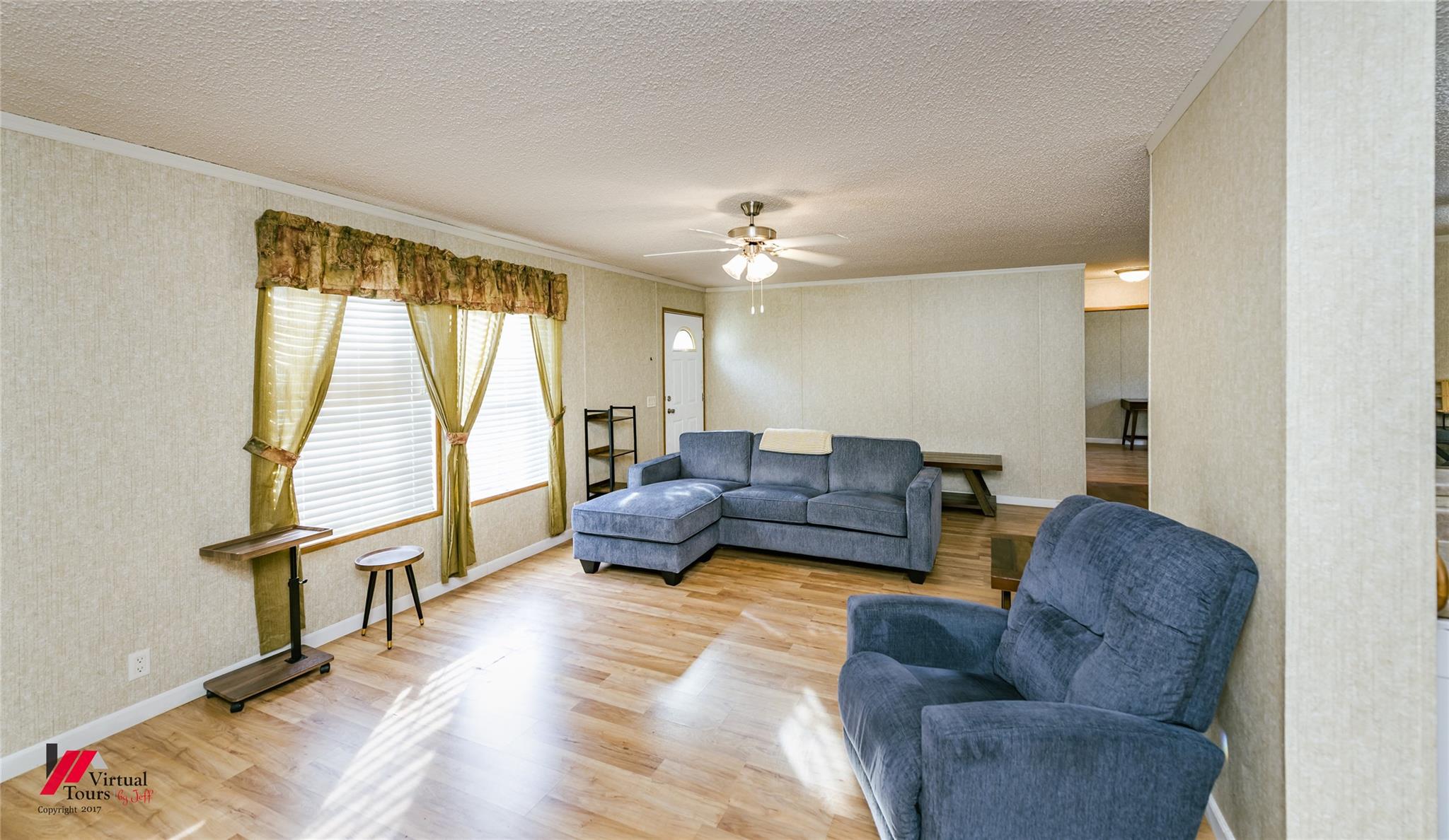 main property photo 5