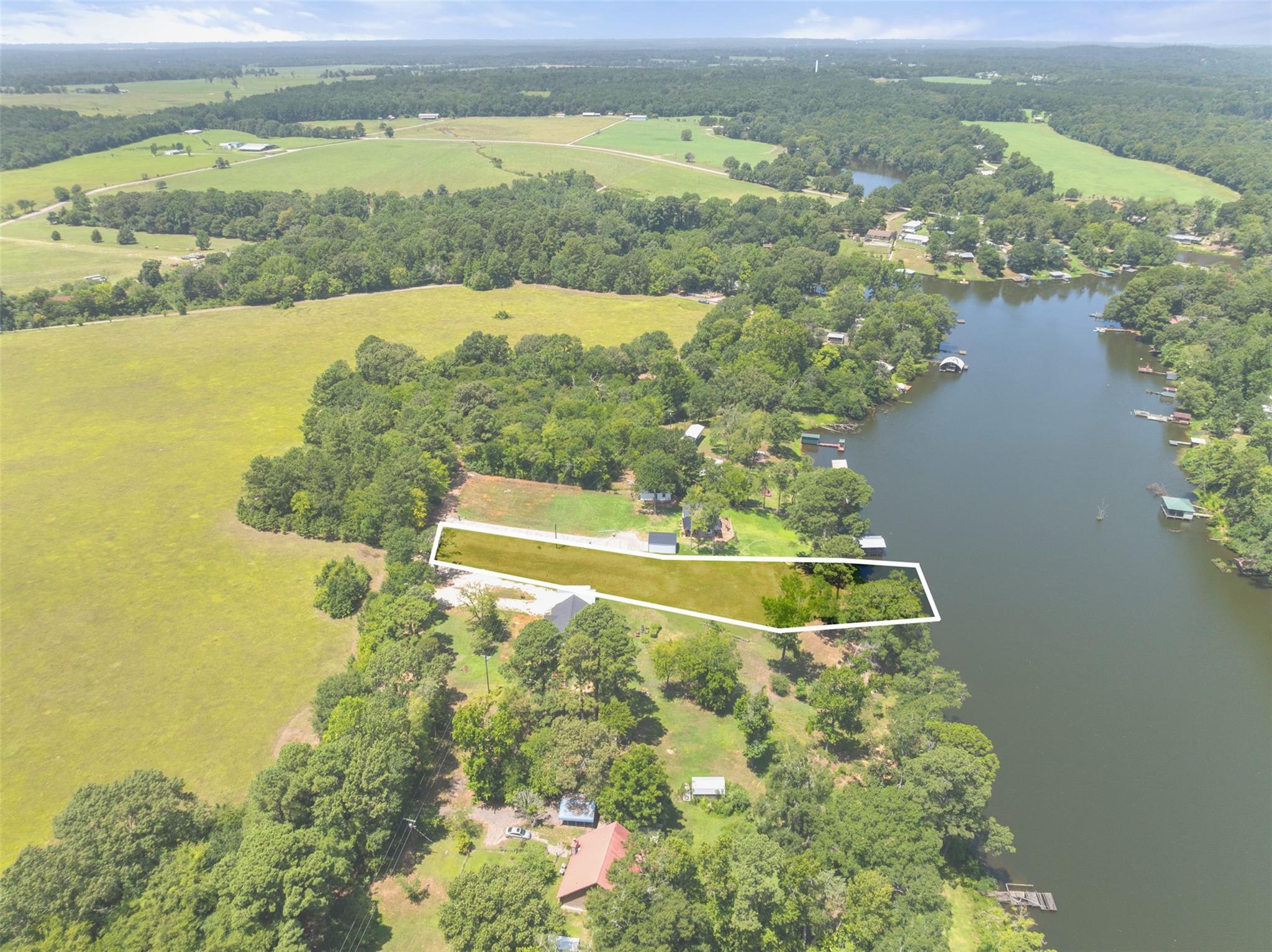 main property photo 18
