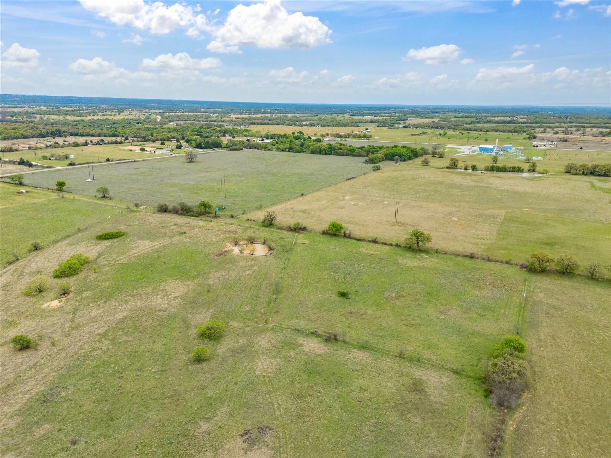 main property photo 11