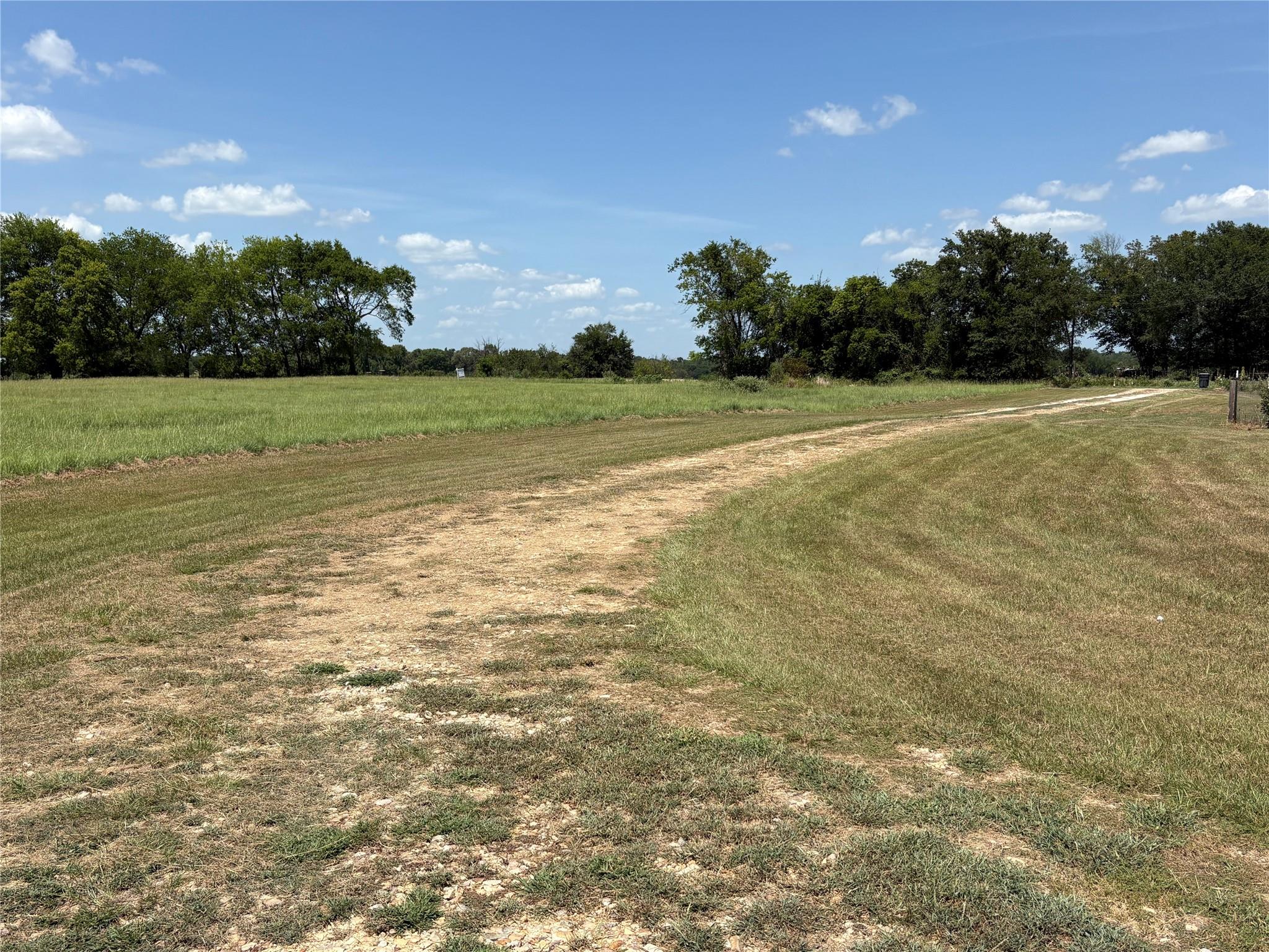 main property photo 24