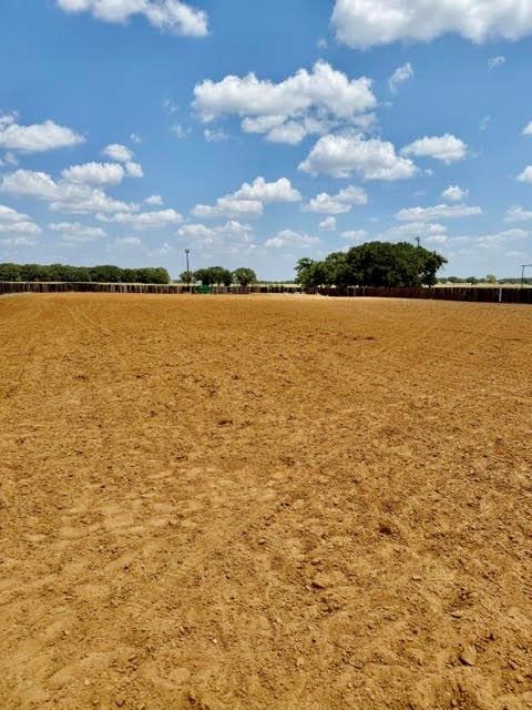 main property photo 16