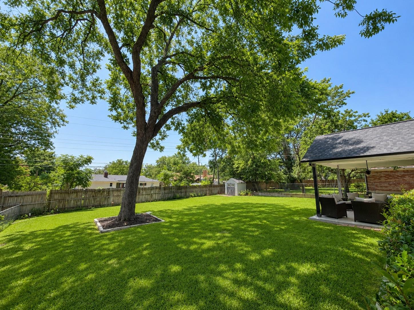 main property photo 33