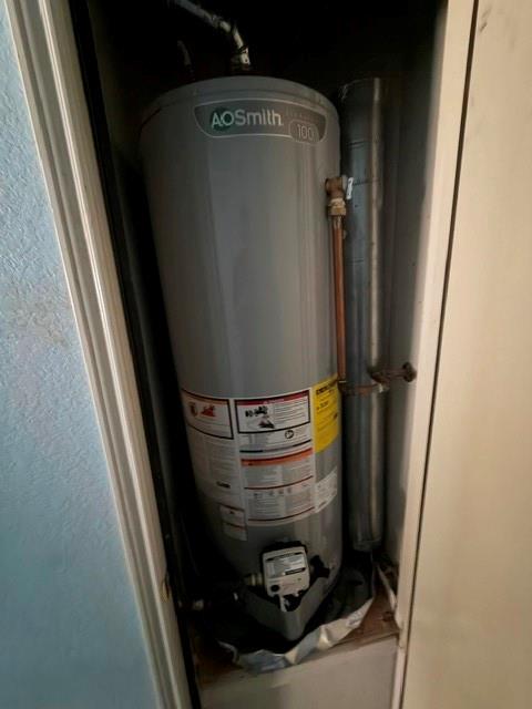 main property photo 6