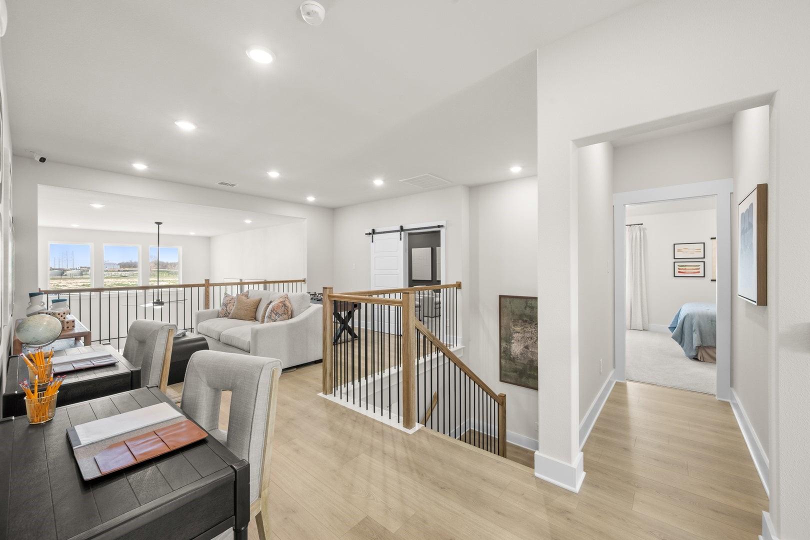 main property photo 13