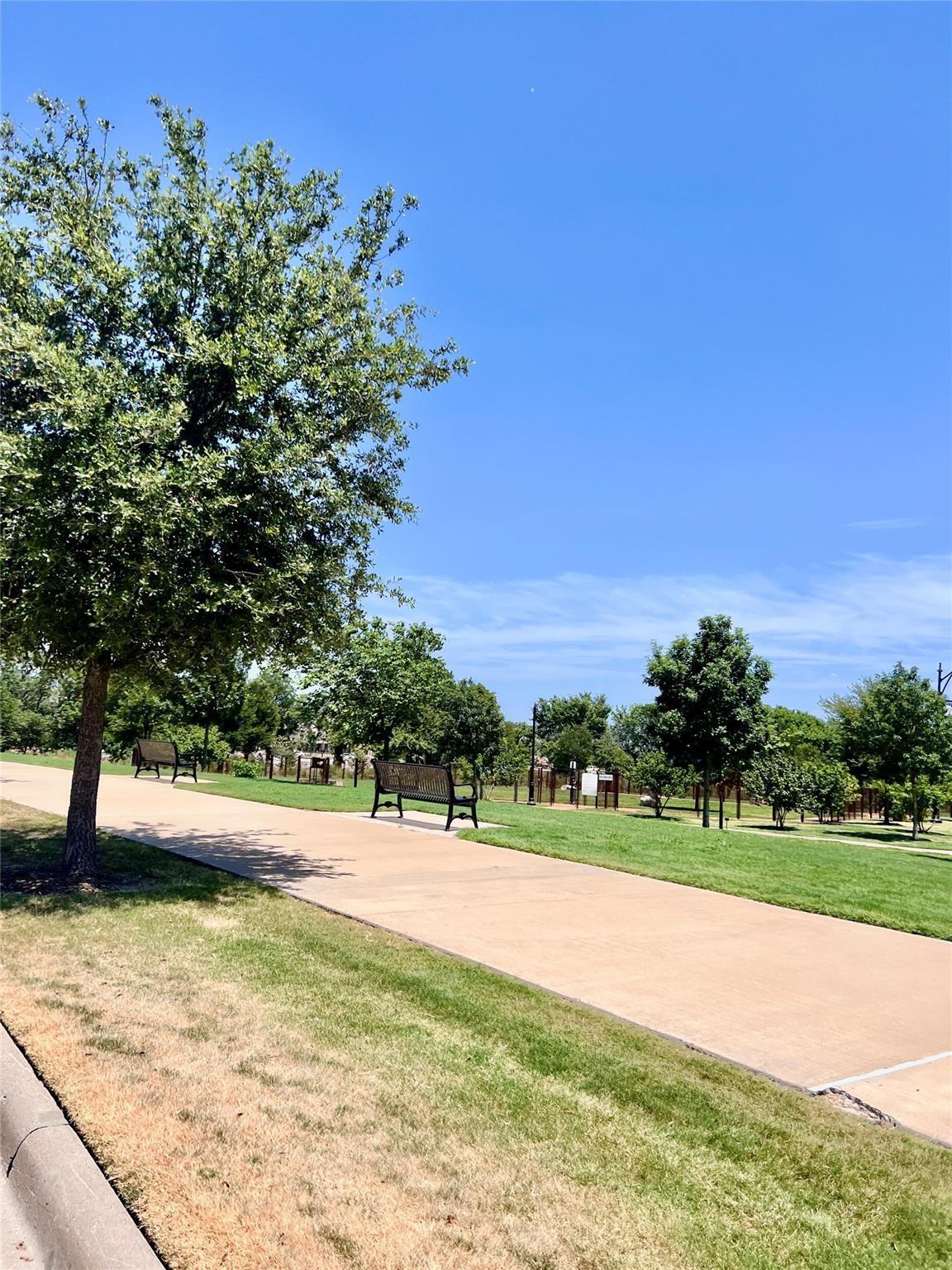 main property photo 19