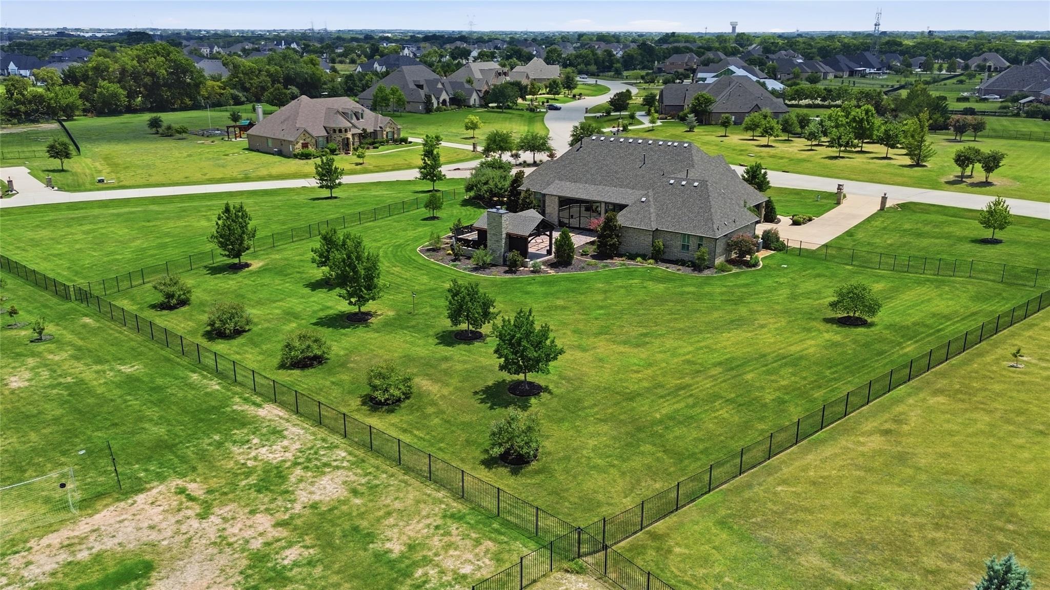 main property photo 37