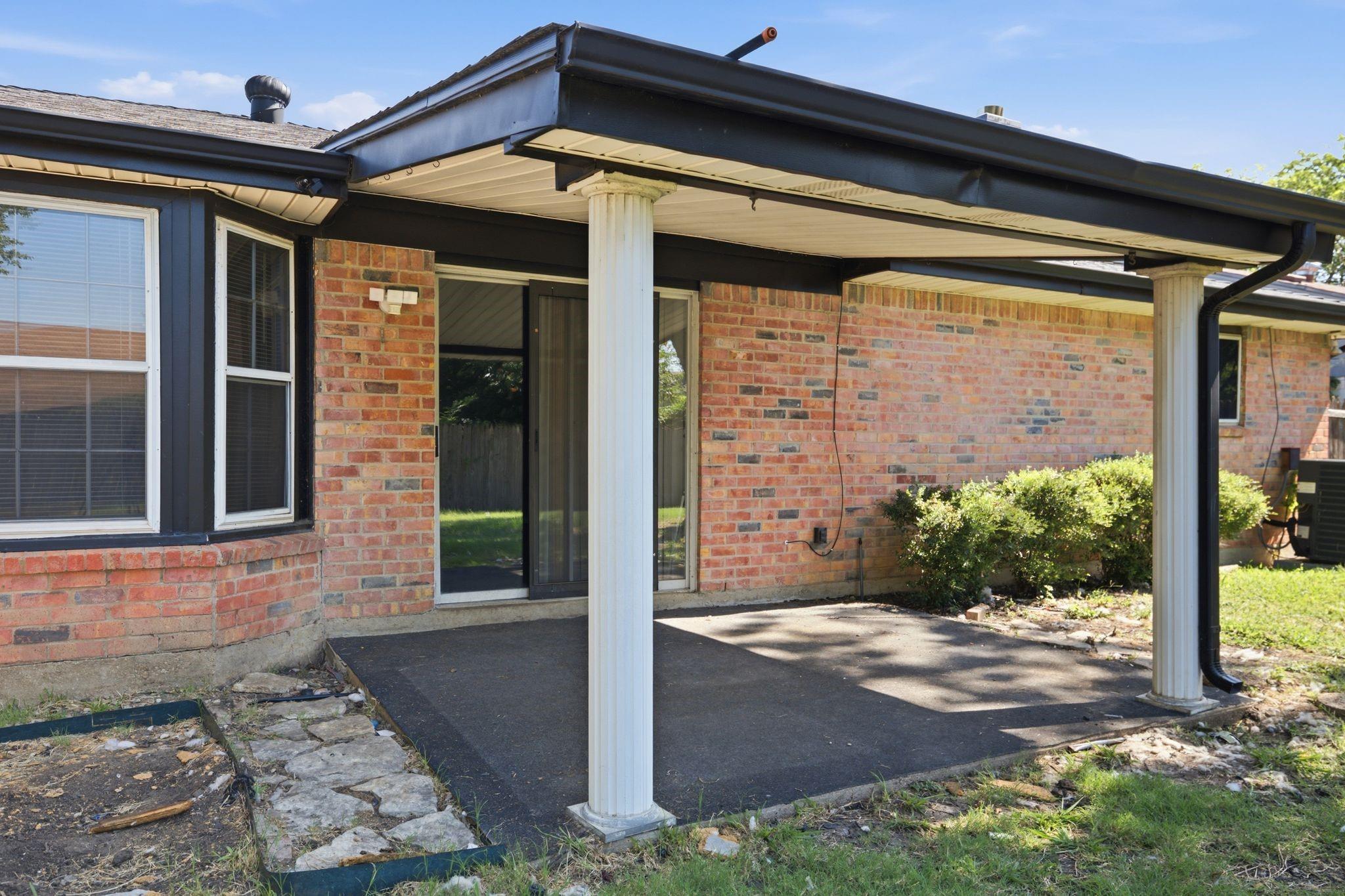 main property photo 19
