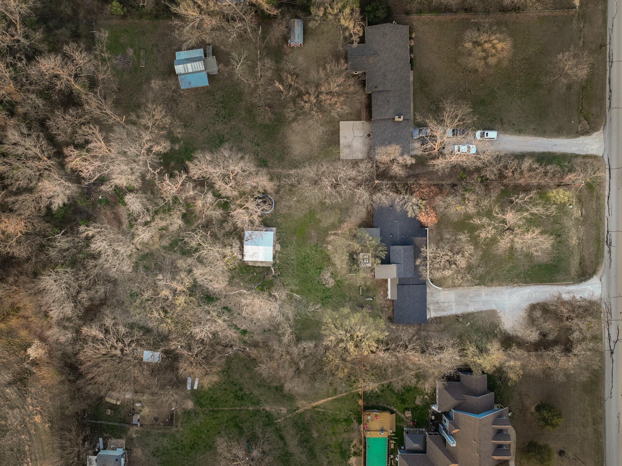main property photo 38