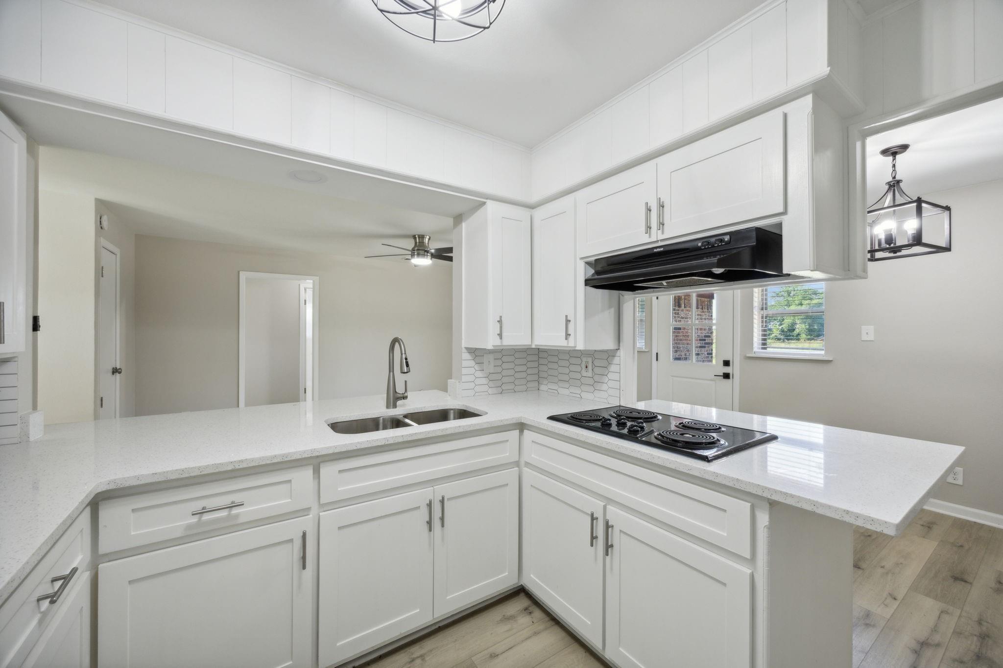 property viewer photo 10