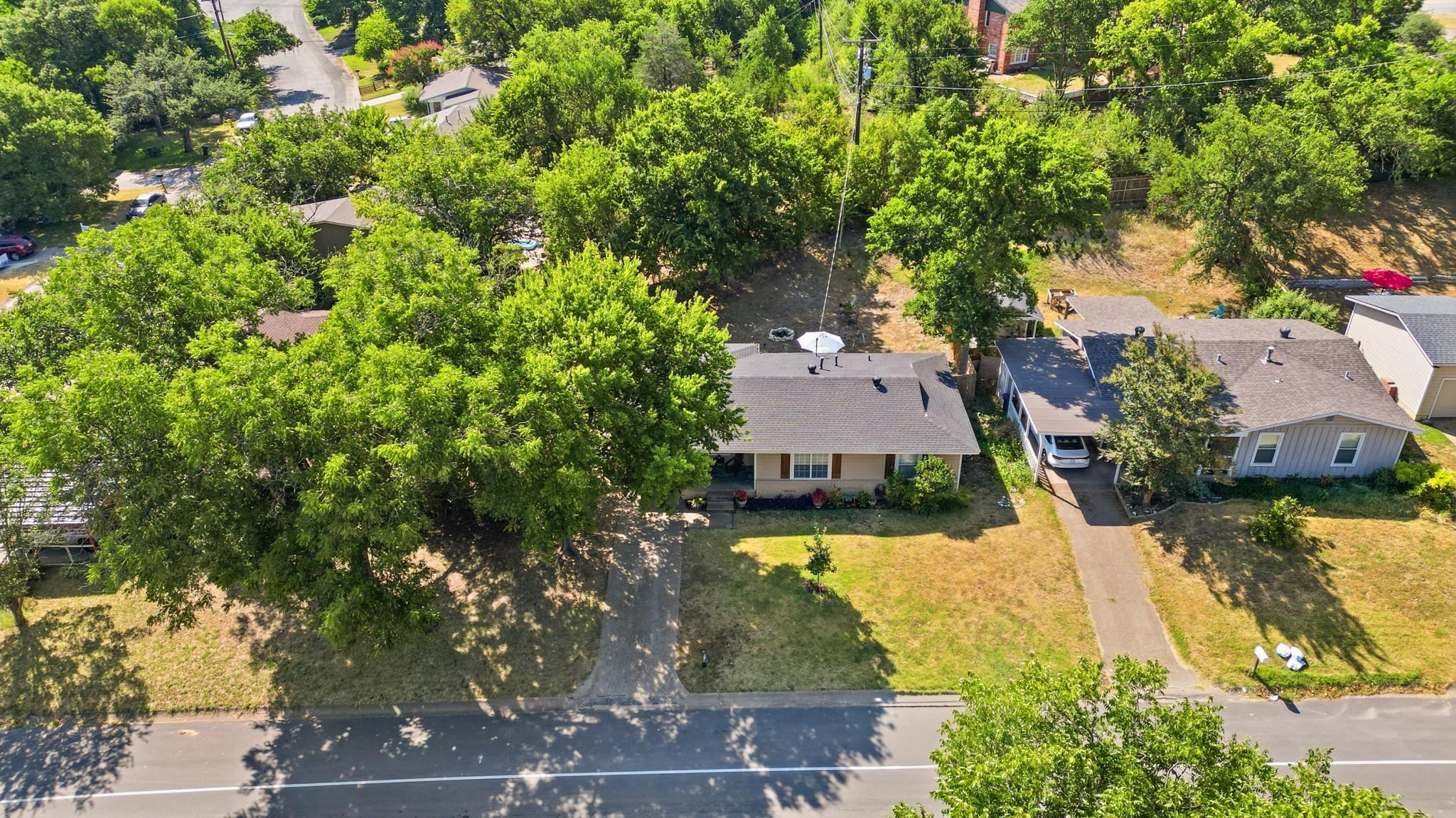 main property photo 32